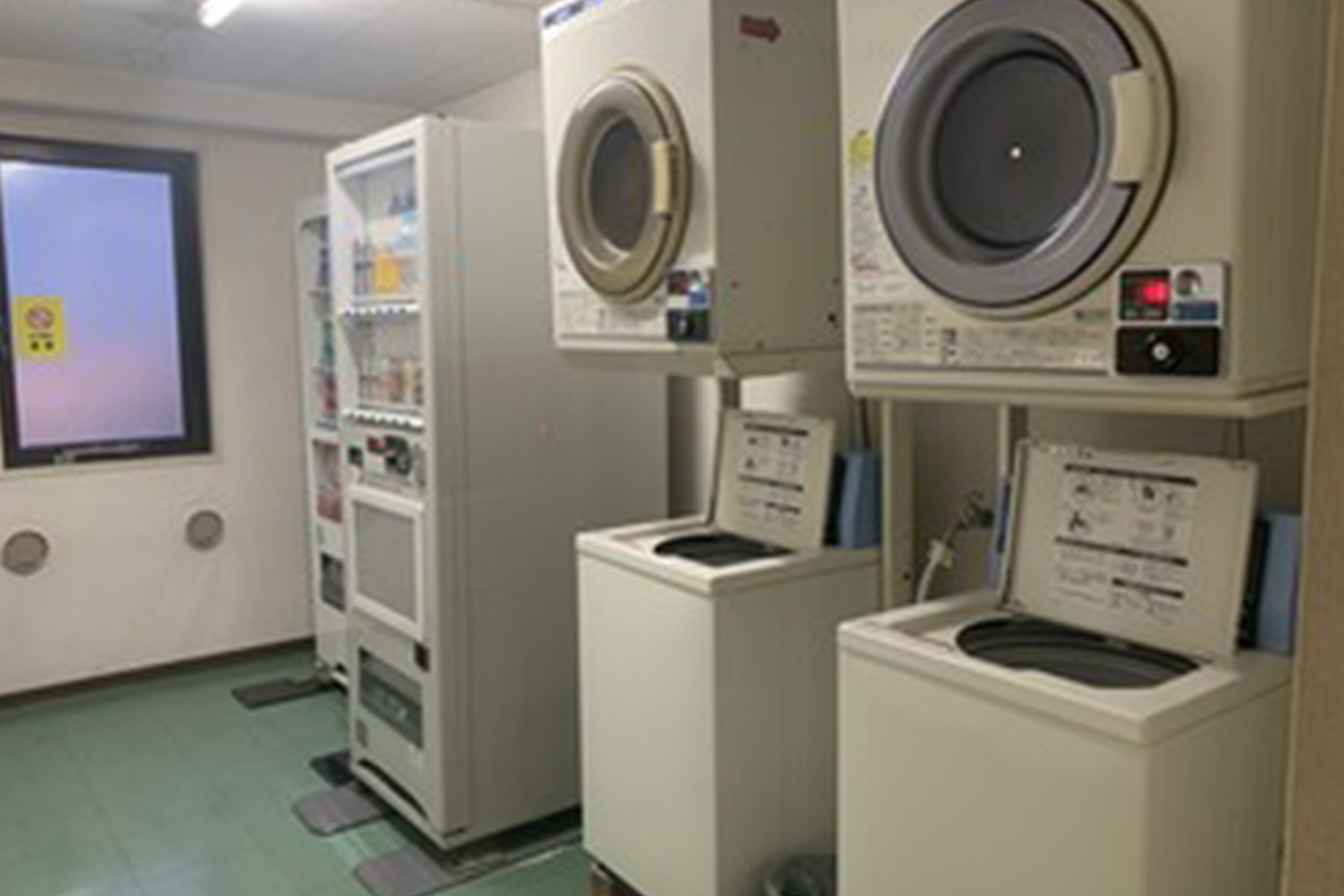 コインランドリー