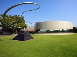 資生堂アートハウス・企業資料館の写真