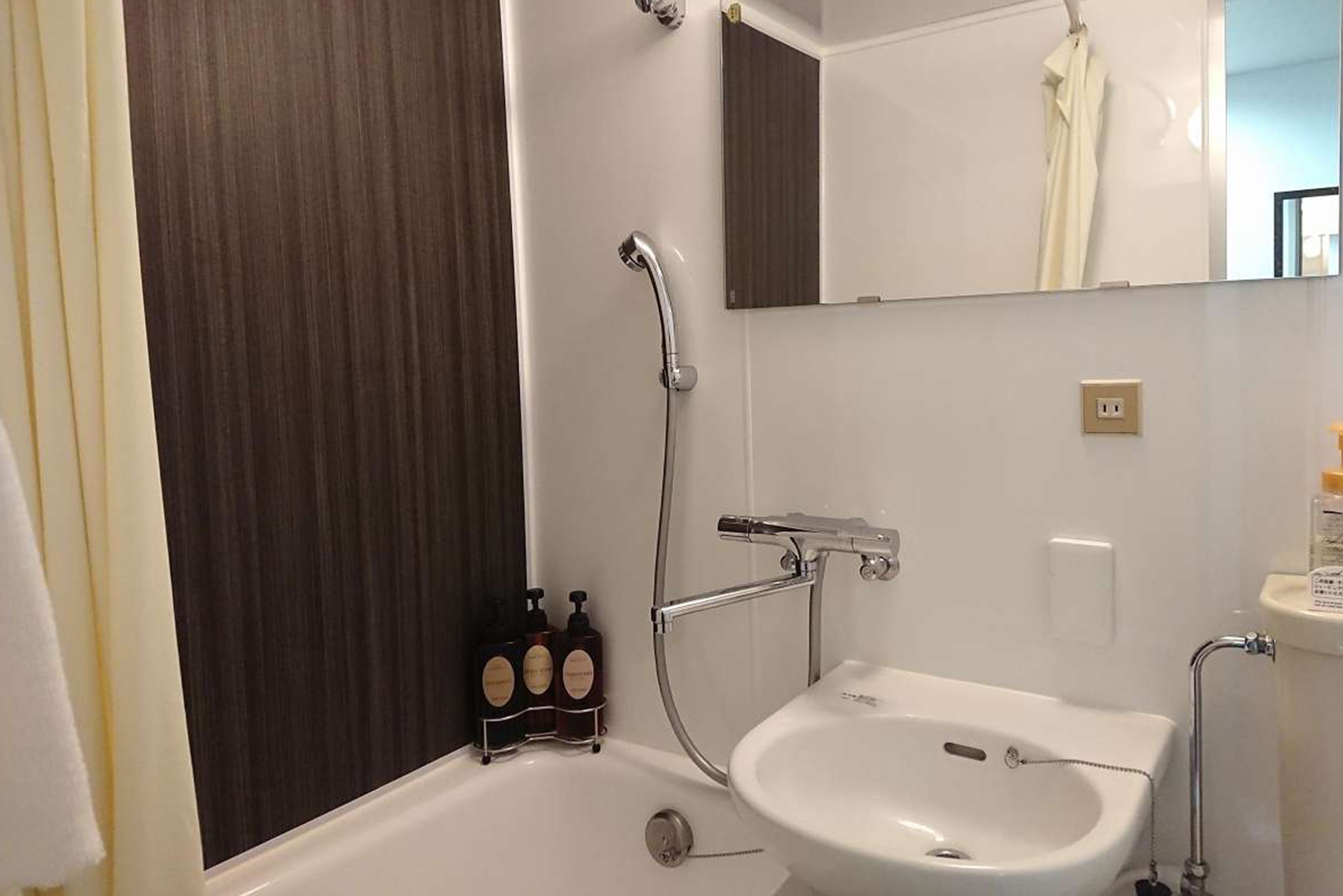 バス・トイレ付き