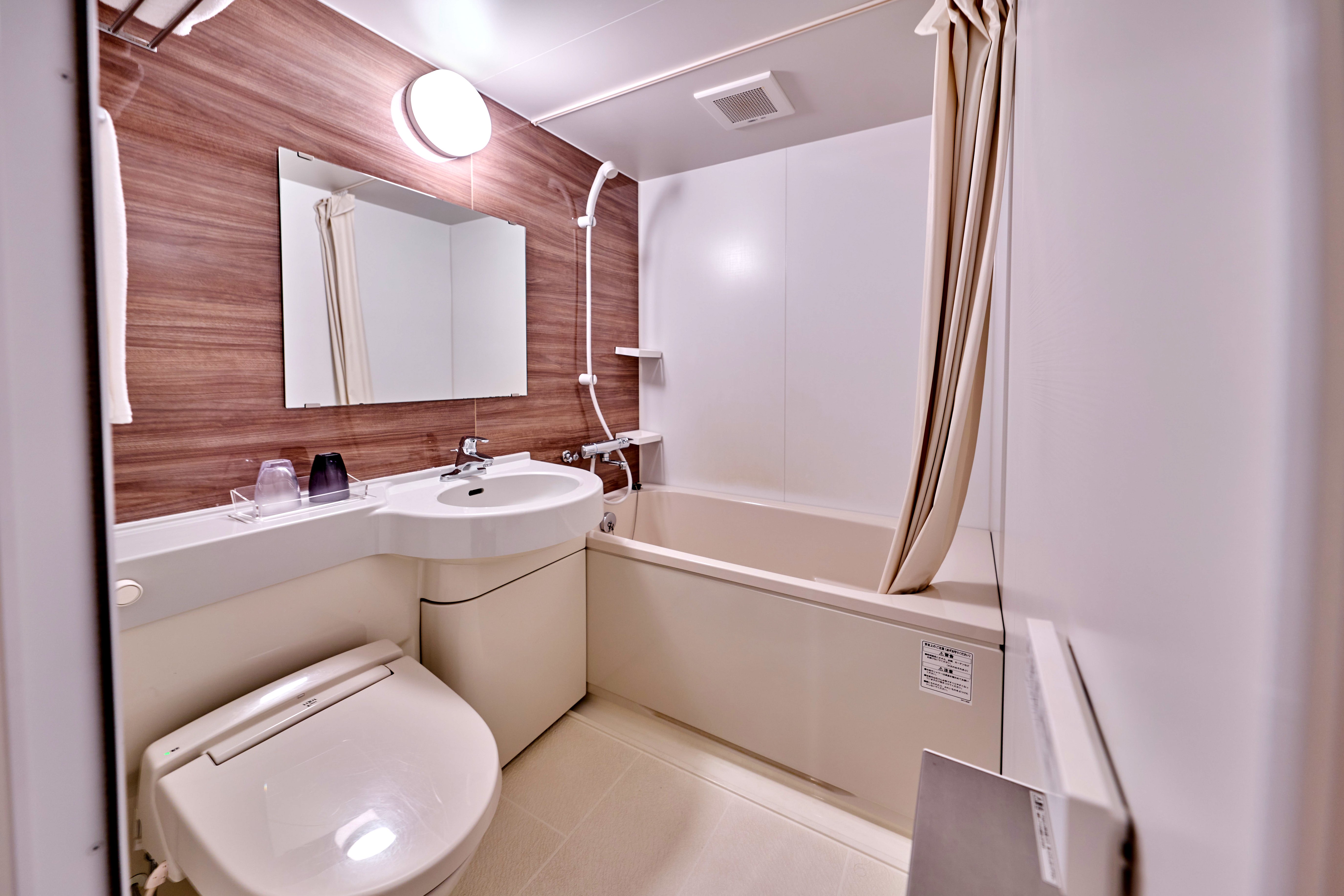 バス・トイレ付き