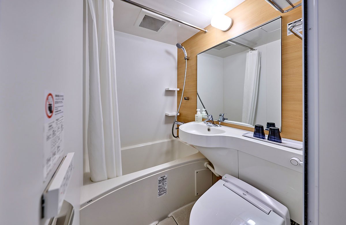 バス・トイレ付き